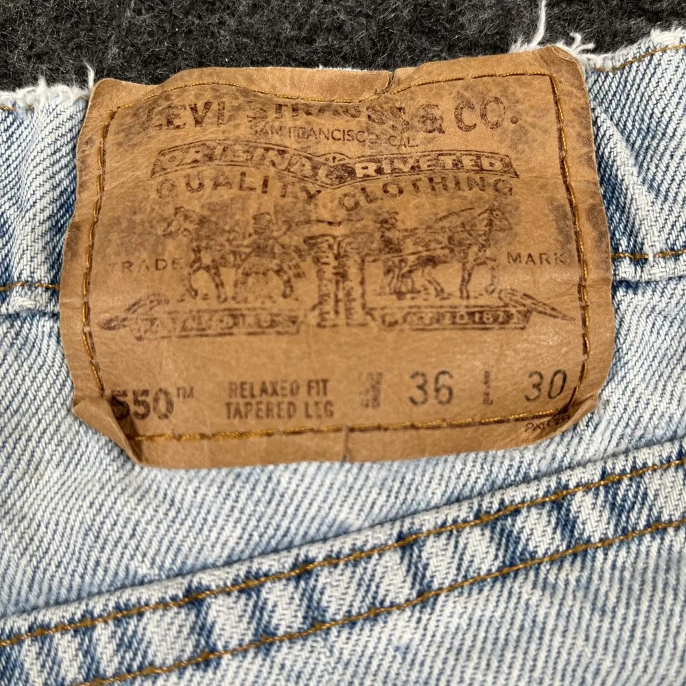 Vintage Orange Tab Levi's 550 Tapered Leg Jeans Men 36x30 Blue Denim Light Wash